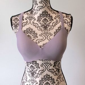 Hanes Platinum T-Shirt Soft Wireless Bra